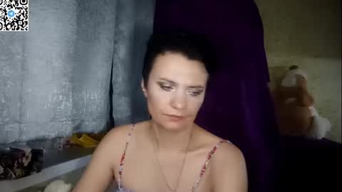 hotmamaqueen234 online show from 06.17.26