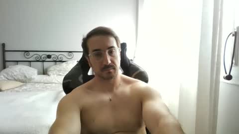 Snapshot of hotman_40_ chatting on 04.16.26 hotman_40_ online show from 04.16.26