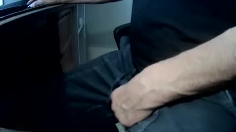 hotmassage50 online show from 10.26.25