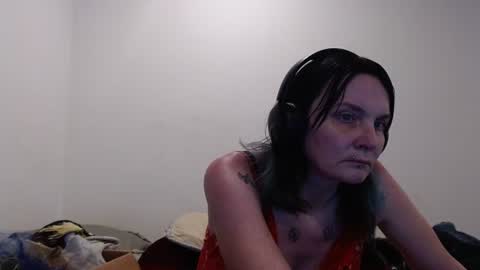 hotmodel1984 online show from 06.18.26