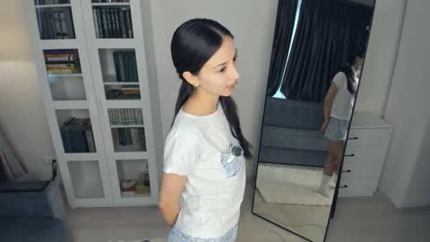 Snapshot of hotmodeon chatting on 02.20.26 Cherry online show from 02.20.26