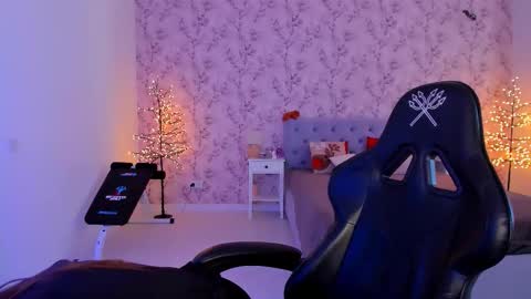 hotmolly_ online show from 03.12.26