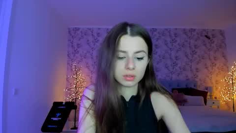 hotmolly_ online show from 03.22.26