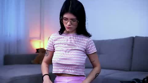 Molly online show from 07.13.26