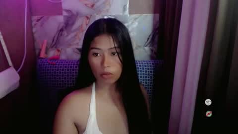 Snapshot of hotmorena_finger chatting on 05.04.26 Analiza online show from 05.04.26