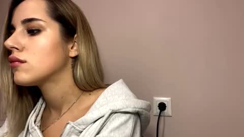 Snapshot of hotmusex chatting on 10.20.25 hotmusex online show from 10.20.25