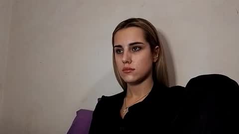 Snapshot of hotmusex chatting on 11.24.25 hotmusex online show from 11.24.25