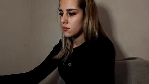 Snapshot of hotmusex chatting on 11.30.25 hotmusex online show from 11.30.25