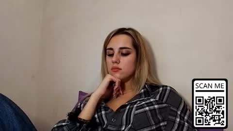 Snapshot of hotmusex chatting on 12.05.25 hotmusex online show from 12.05.25