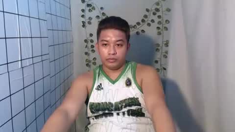 Snapshot of hotnielkhalifa chatting on 11.26.25 neilkhalifa online show from 11.26.25