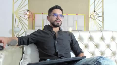 Snapshot of hotpulse_vc chatting on 03.23.26 hotpulse vc online show from 03.23.26