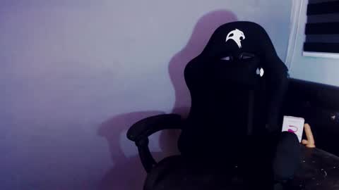 Snapshot of hotsexyhugetrans chatting on 02.24.25 Marga Avery online show from 02.24.25