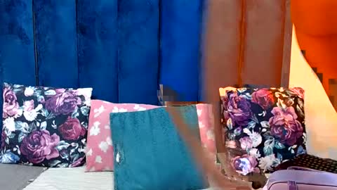 hotsmalltitsx online show from 07.12.26