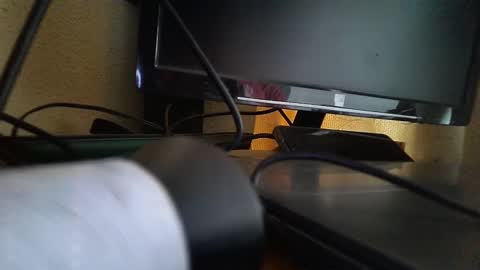 Snapshot of hotsouthamerica chatting on 10.01.25 hotsouthamerica online show from 10.01.25