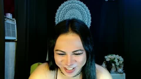 Snapshot of hott_summerr chatting on 01.11.25 Alex Summer online show from 01.11.25