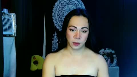 Snapshot of hott_summerr chatting on 02.16.25 Alex Summer online show from 02.16.25