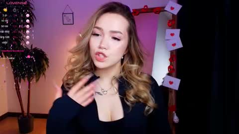 hello Im Eva online show from 02.12.25