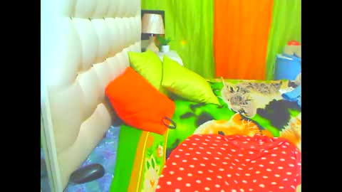 Snapshot of hottesa2019 chatting on 03.08.25 THEONE online show from 03.08.25