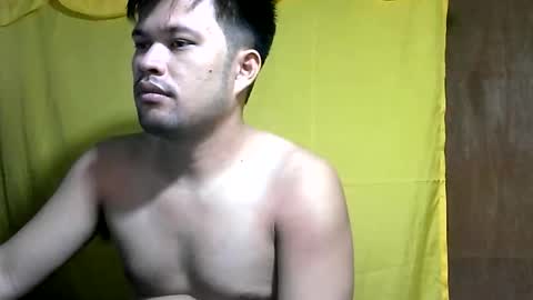 HottestPinoy32 online show from 06.11.26