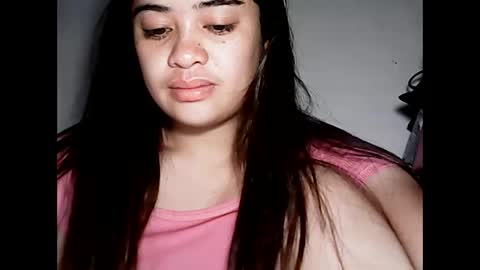 Snapshot of hottie_asianbabe chatting on 05.11.26 Leen online show from 05.11.26