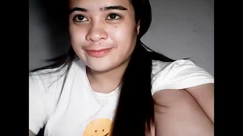 Snapshot of hottie_asianbabe chatting on 06.04.26 Leen online show from 06.04.26