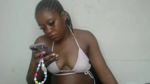 Snapshot of hottie_ebonie chatting on 07.04.26 Ella online show from 07.04.26