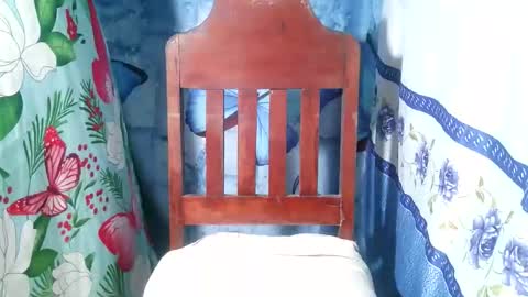 hottie_horny_exoticpussyx online show from 12.17.25