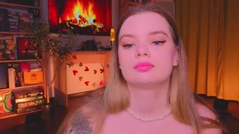 Snapshot of hottie_jane chatting on 02.15.26 Jane online show from 02.15.26