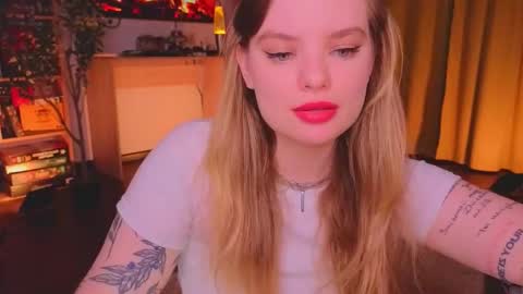 Snapshot of hottie_jane chatting on 02.22.26 Jane online show from 02.22.26