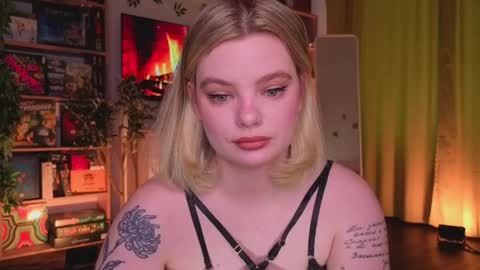 Snapshot of hottie_jane chatting on 04.03.26 Jane online show from 04.03.26