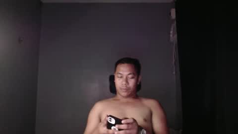 hottie_kyle69 online show from 04.30.26