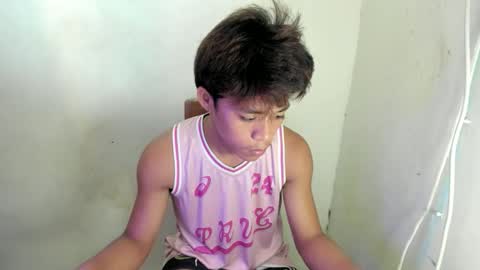 hottie_migs online show from 04.19.26
