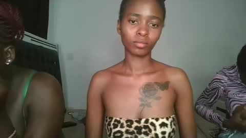 hottie_mistie online show from 04.25.26