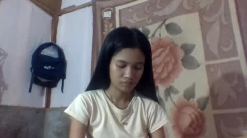 hottie_ptite online show from 01.08.26