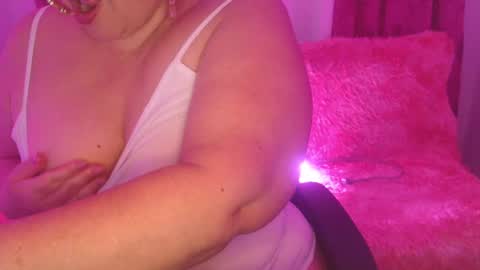 sweetie Aunt online show from 10.19.25