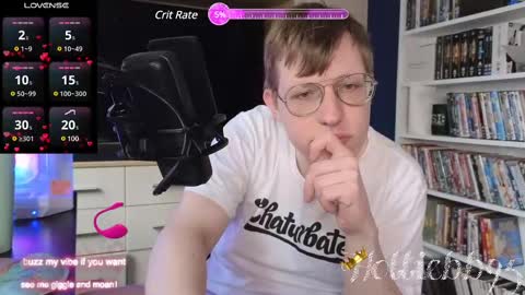 Snapshot of hottiebb95 chatting on 02.27.25 Roberts stones online show from 02.27.25