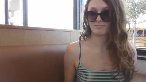 Taylor online show from 04.28.26