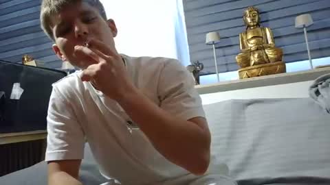 Hottieselly online show from 06.16.26