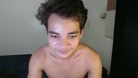 Snapshot of hottiespydie chatting on 12.05.25 hottiespydie online show from 12.05.25