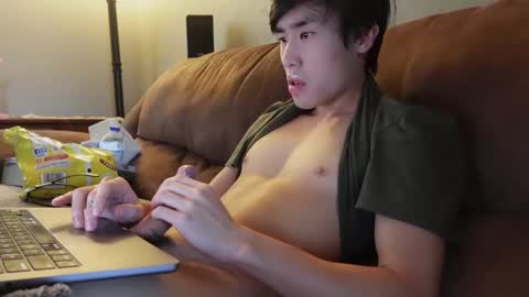 hottiewithabody101 online show from 09.15.25