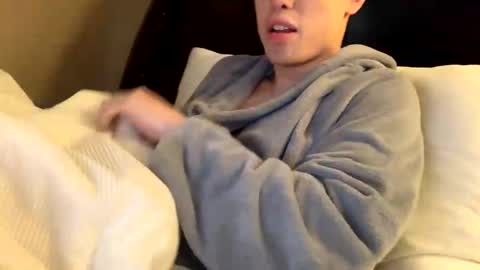 hottiewithabody101 online show from 11.13.25