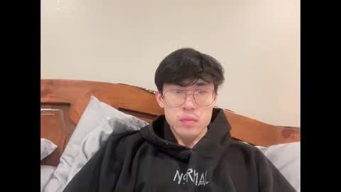 hottiewithabody101 online show from 11.27.25