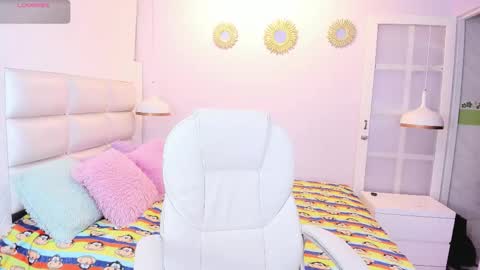 hottiie_guy online show from 10.30.25