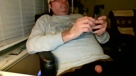 Hottop 1981 online show from 02.04.25