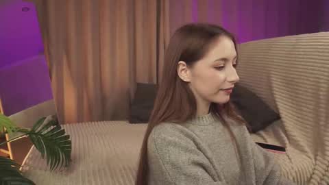 hottpeachh online show from 10.10.25