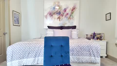 Maggie online show from 12.08.24