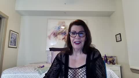 Maggie online show from 01.16.25