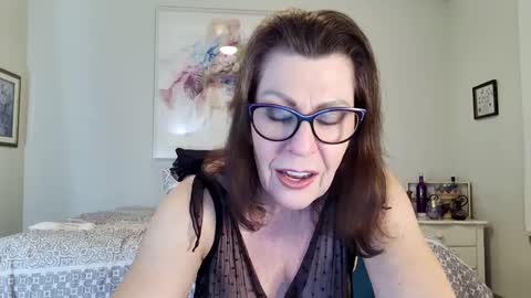 Maggie online show from 02.21.25