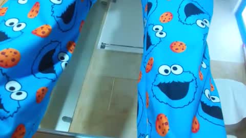 Mary online show from 01.04.25