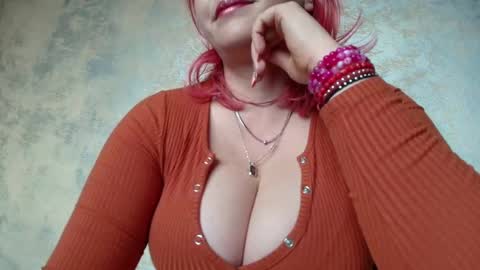 Goddess of  Luv online show from 03.12.25